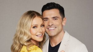 Kelly Ripa Admitted To Being Caught Walking Around The House Naked Thanks To Mark Consuelos ‘Surprise’