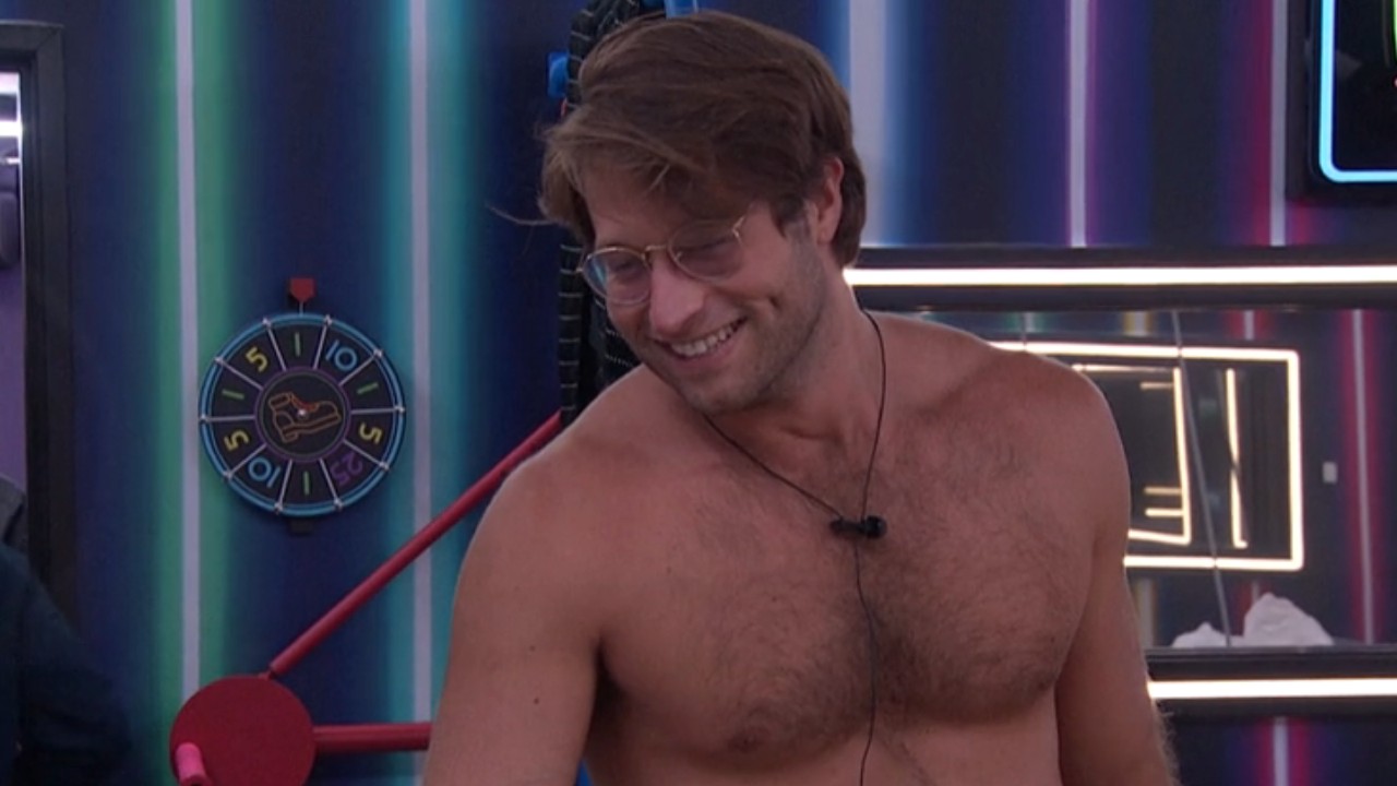 Big Brother 25's Ejected Houseguest Luke Valentine Responds After Another Houseguest Seemingly Went Unpunished For Live Feeds Slur