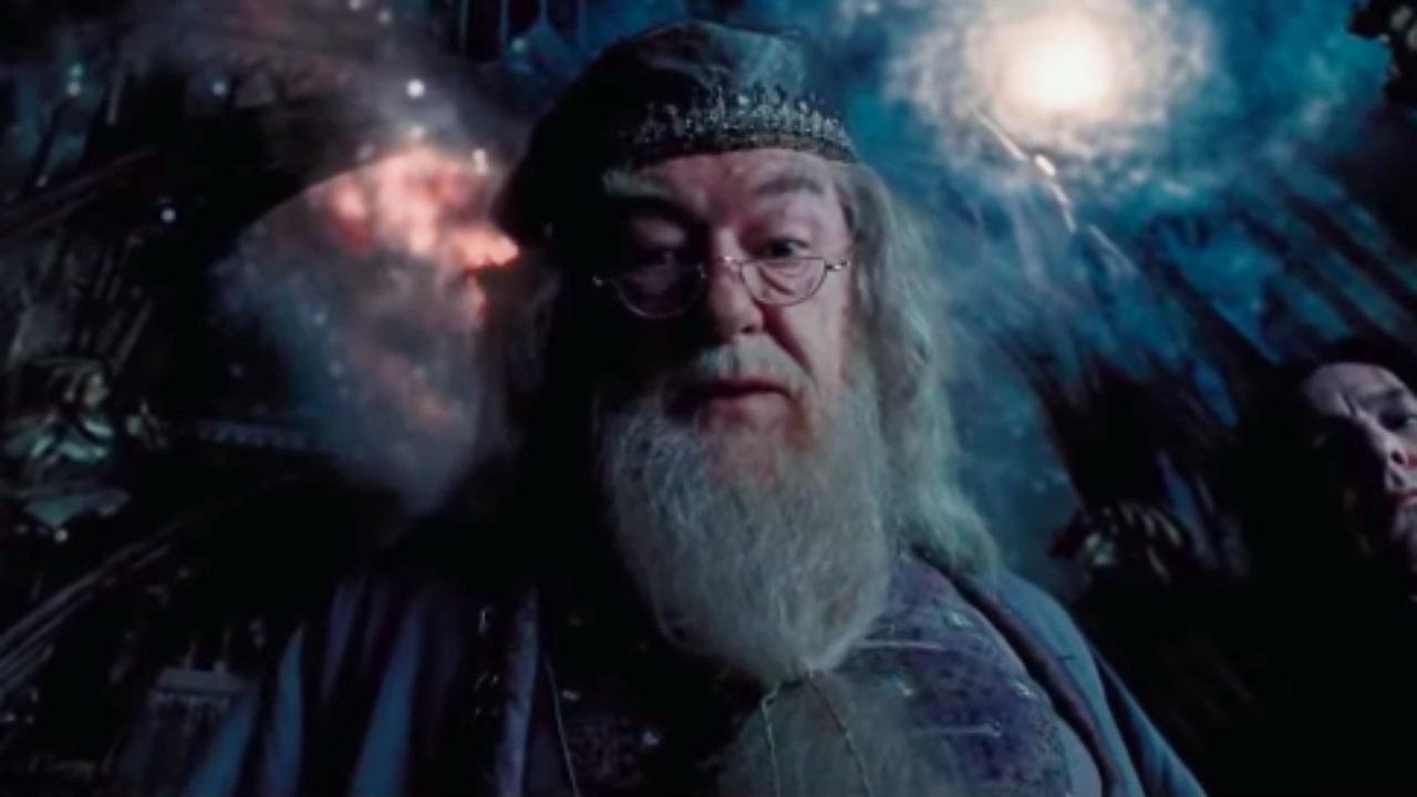 That Time Michael Gambon Stuck A Farting Machine In A Harry Potter Scene To Prank Daniel Radcliffe