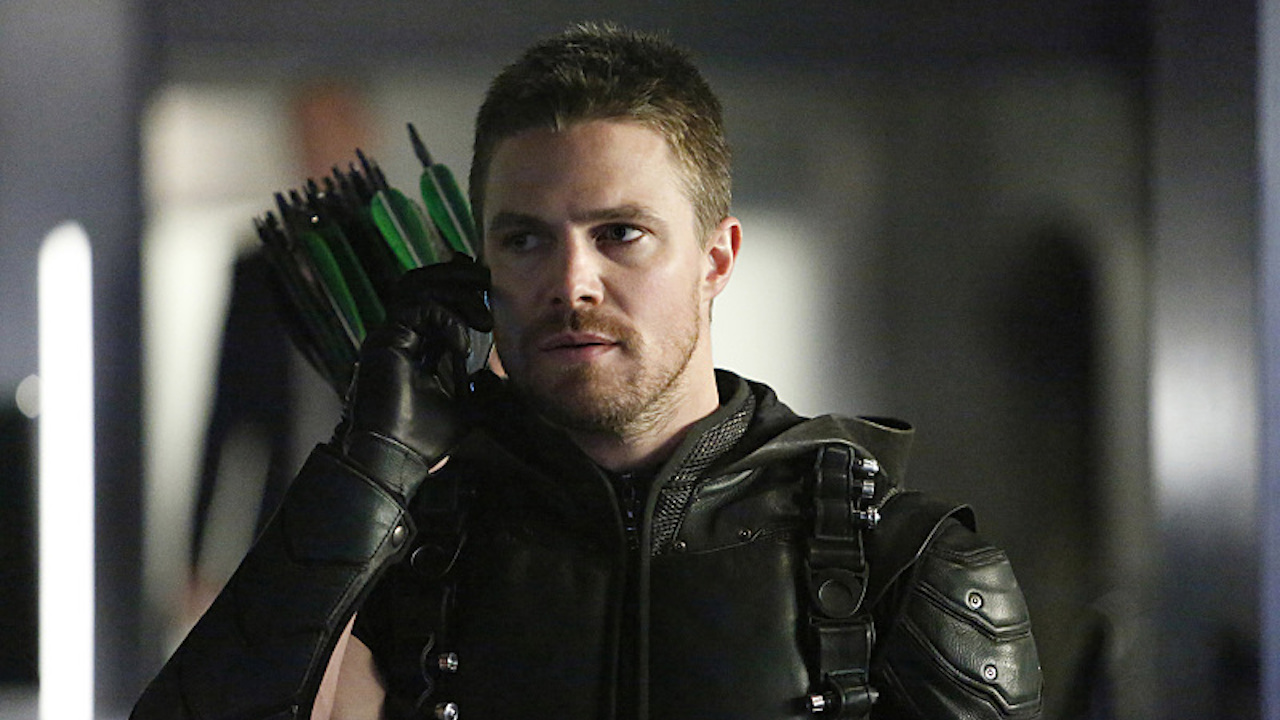 Wait, Stephen Amell’s Arrow Wasn't Supposed To Run 8 Seasons? The Actor Explains