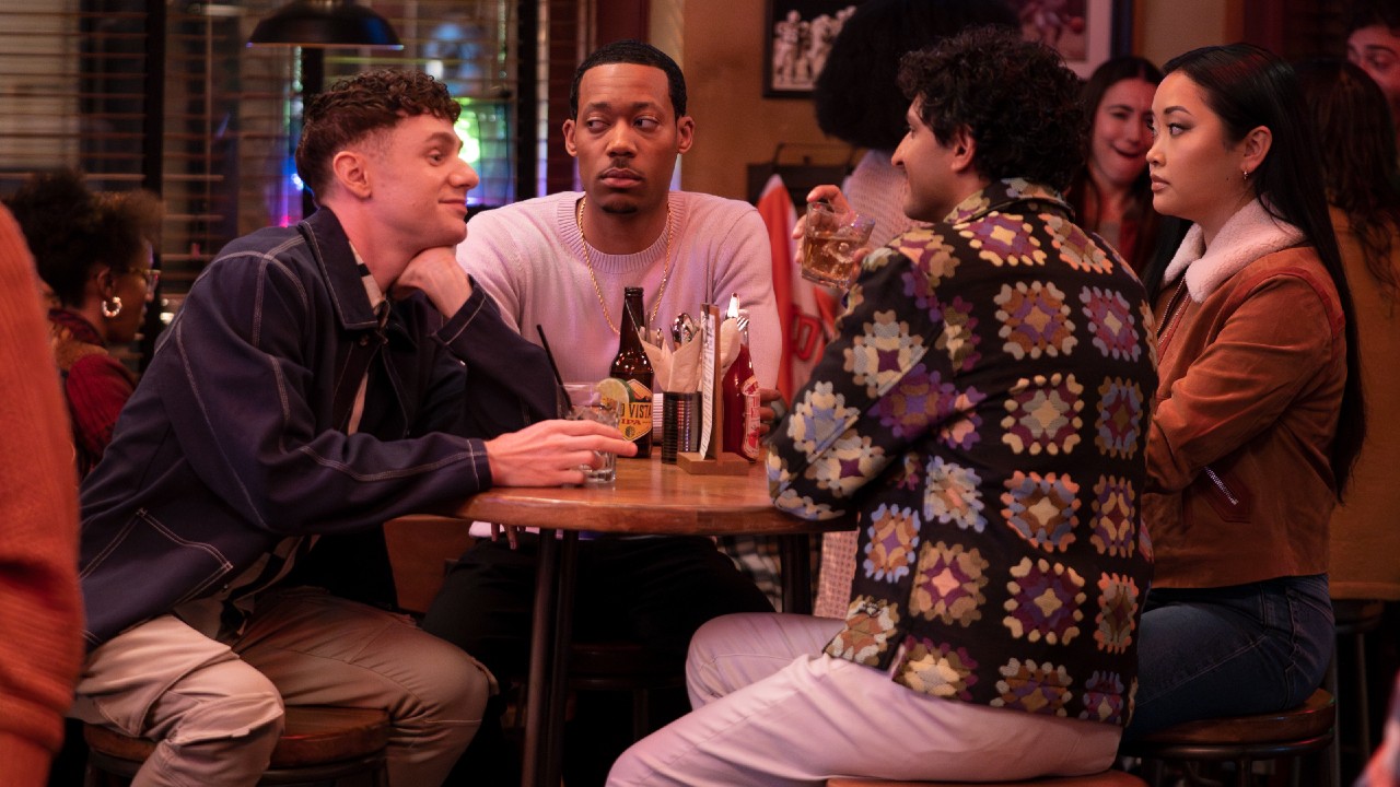 Abbott Elementary’s Tyler James Williams Talks Filming Gregory’s Awkward Bar Scene In The Latest Episode, And I’m Still Cringing Just Thinking About It