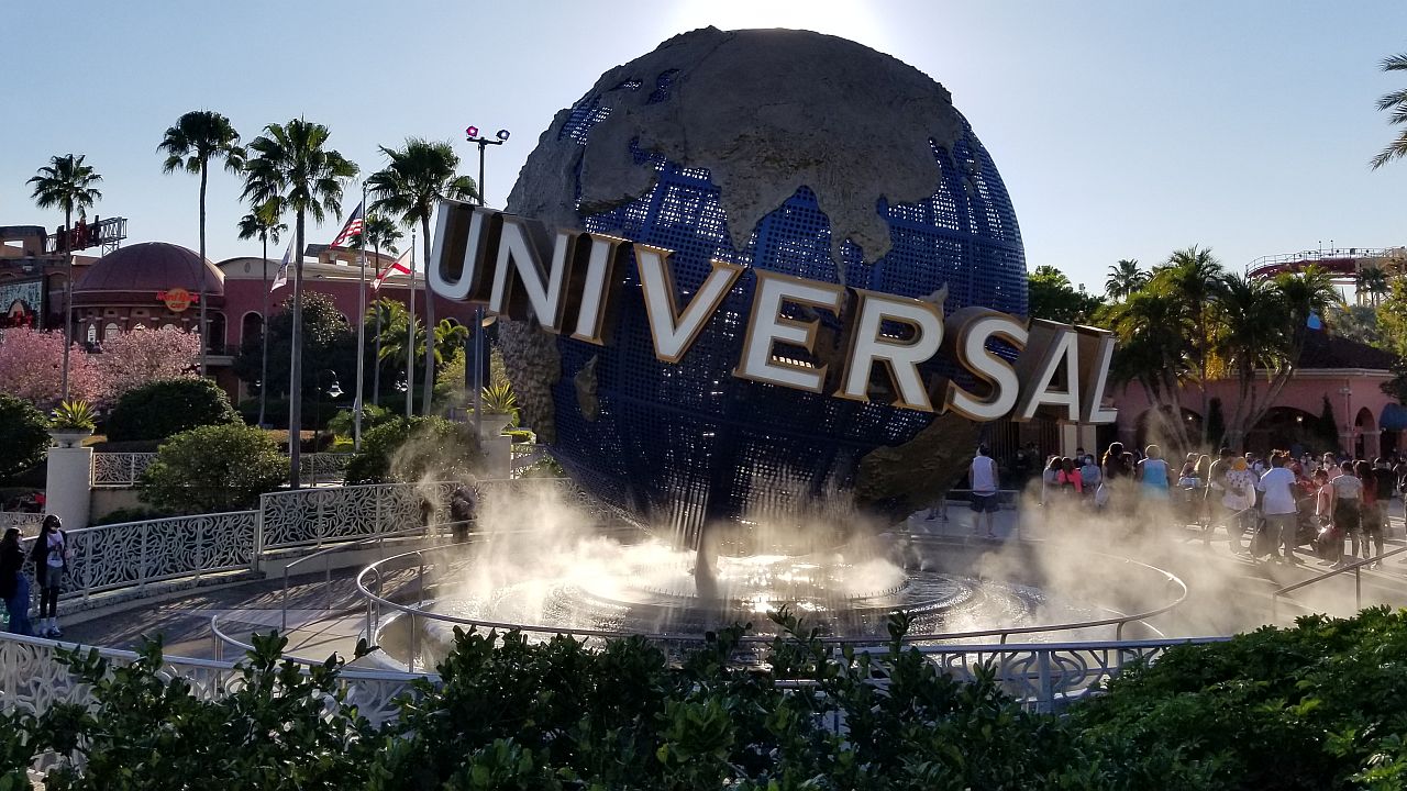 Trying To Save Money On A Theme Park Visit This Summer? Why You Should Take Advantage Of Universal Orlando's New Deal