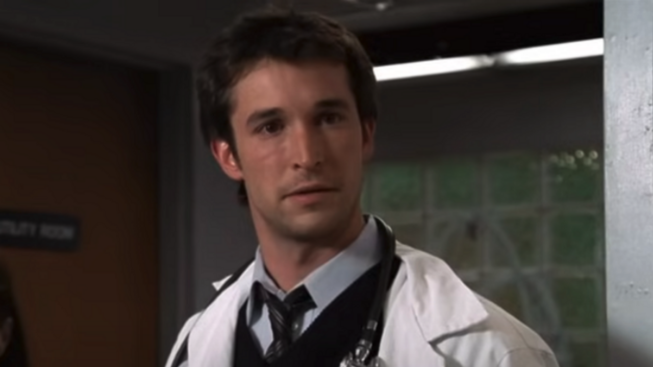 After Noah Wyle Confirmed Talks Of Updated ER Revival, Here's What The Costume Designer Told Us Fans Didn't Understand About The Show In The '90s