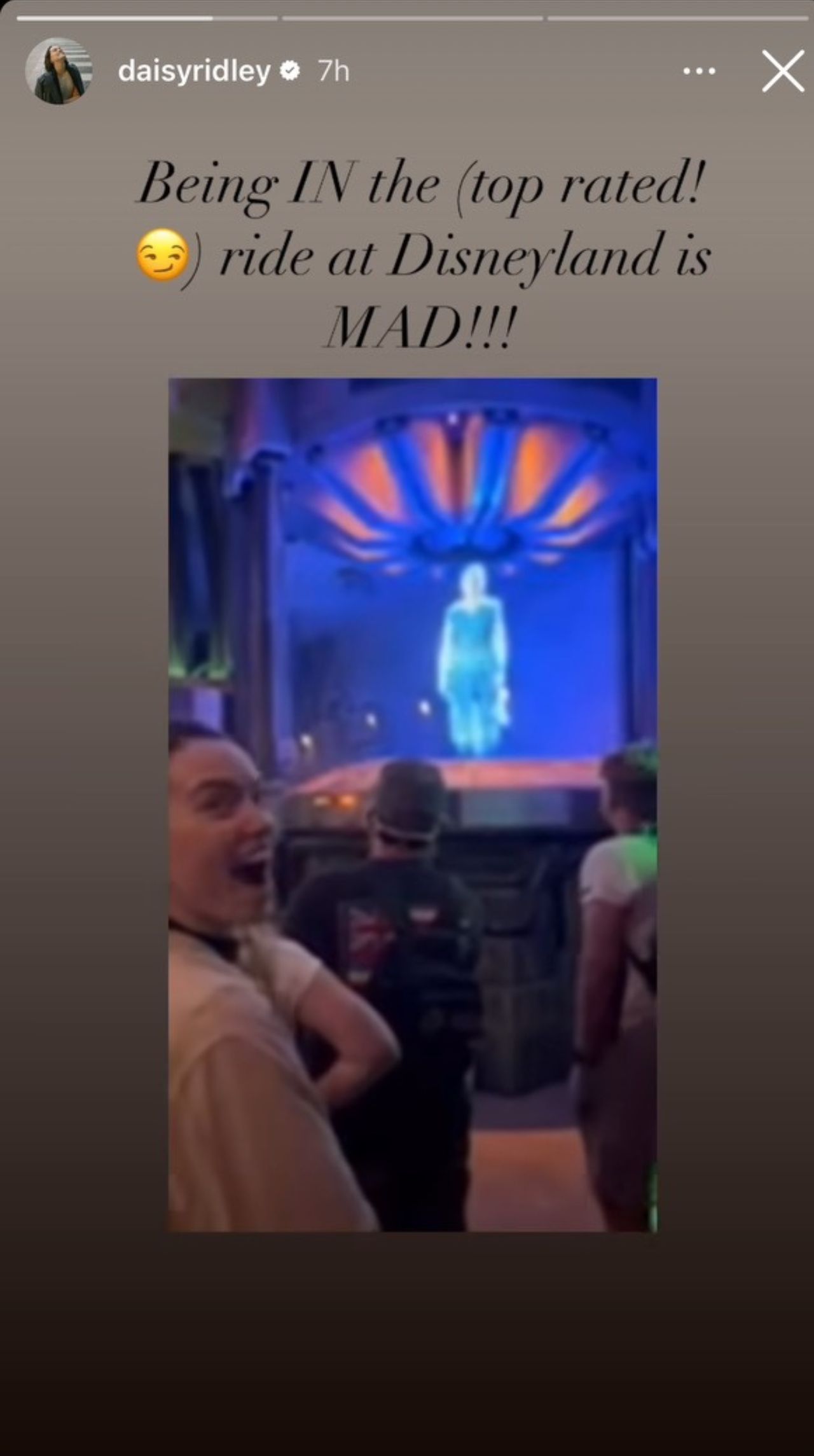 Everybody Is Loving Daisy Ridley Meeting Rey At Disneyland, But The Best Moment From Her Trip Has Nothing To Do With Star Wars