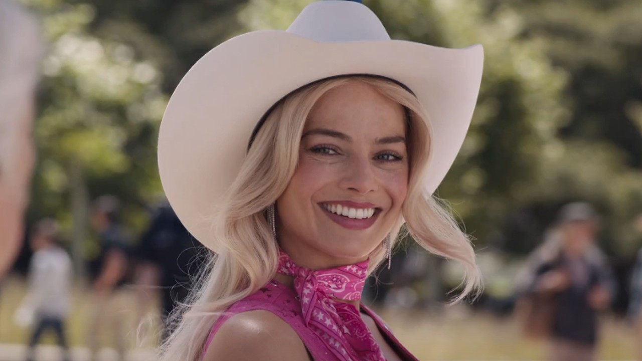 In A Rare Window Into Their Relationship, Margot Robbie's Husband Revealed What They Fight About, And It's Actually So Sweet