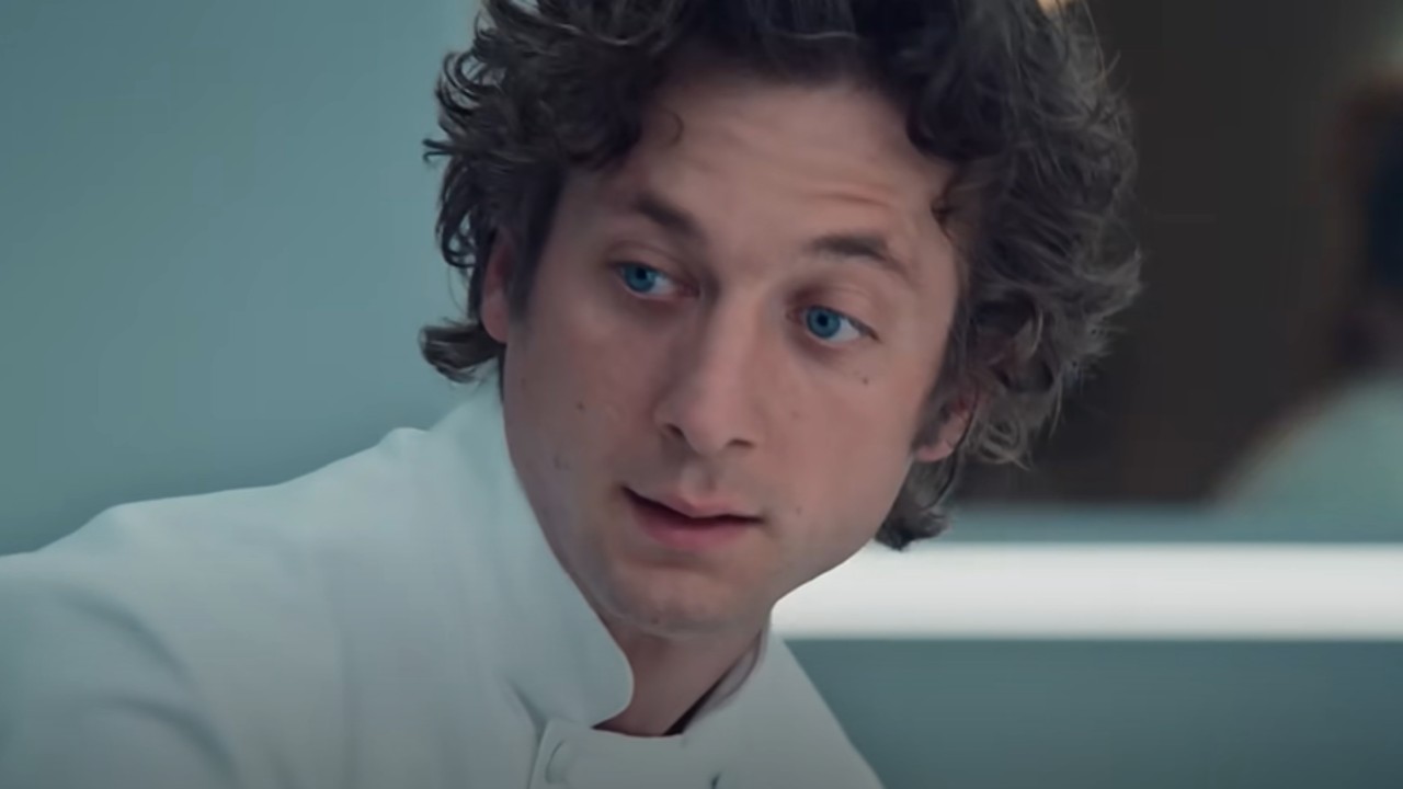 Jeremy Allen White Breaks Down Carmy’s ‘Challenging’ Mentality At The Start Of Season 3 And How It Could Impact Other Characters