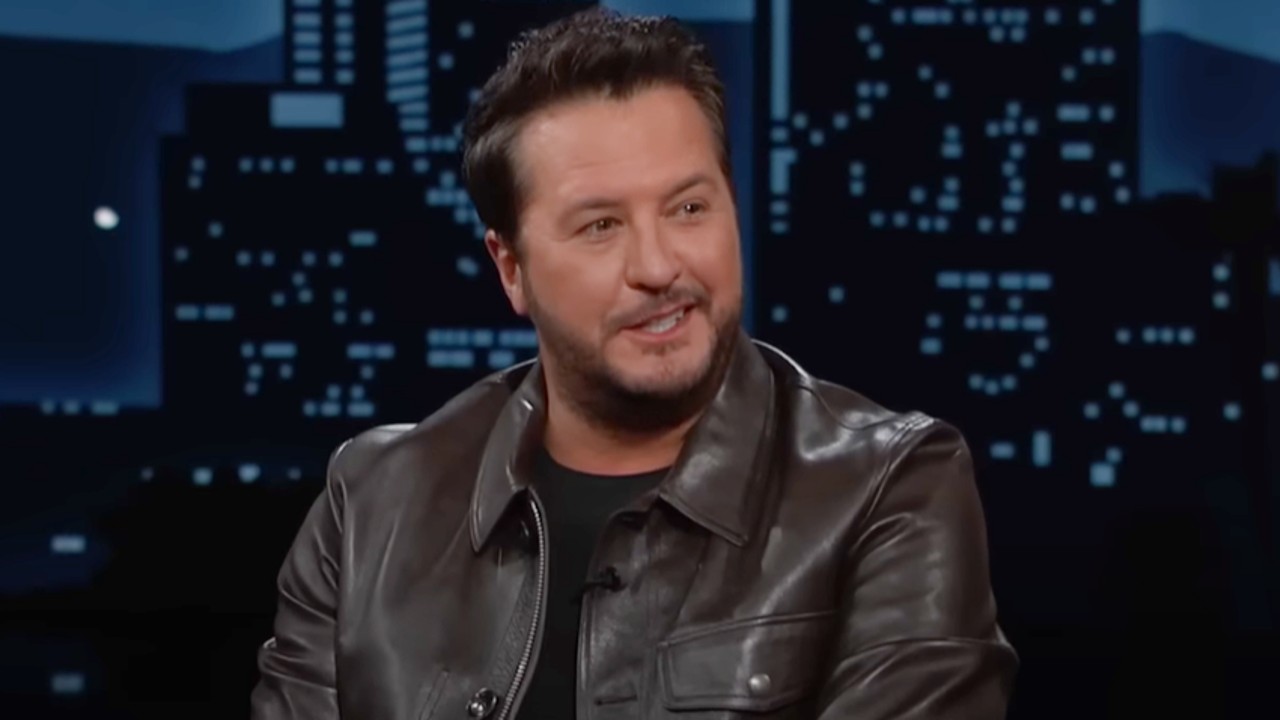 Luke Bryan Revealed Major Pop Stars In Talks To Replace Katy Perry On American Idol, And I Know Which One I'd Pick