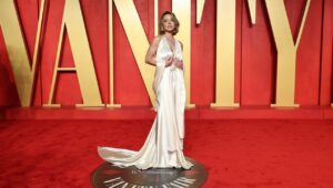 The Story Behind Sydney Sweeney Wearing Angelina Jolie’s Famous Marilyn Monroe Dress To Oscars After Party